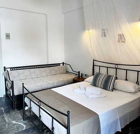 Triple room with sea view