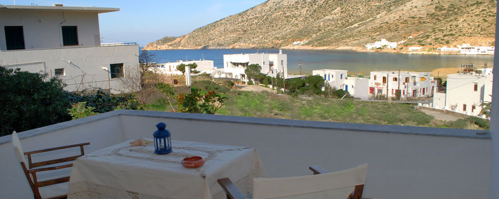 La vue depuis les chambres Kirikos à Kamares de Sifnos